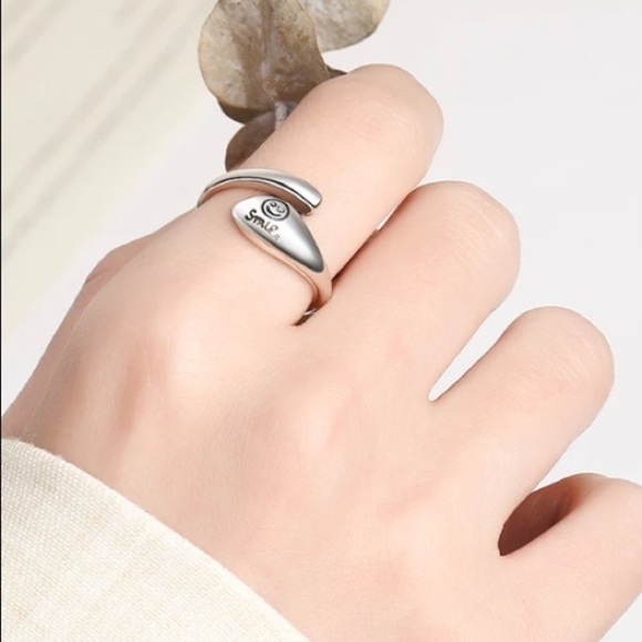 Happy Face Sterling Silver Smile Adjustable Ring - Picture 6 of 7